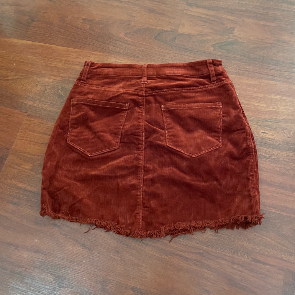 Love Tree rust corduroy mini skirt cotton spandex size SMALL belt loops 5 pocket - Picture 8 of 13